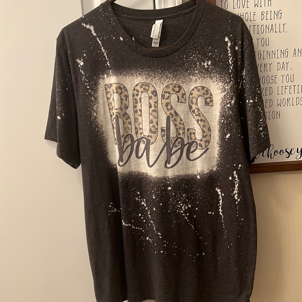 Bleached boss babe tee